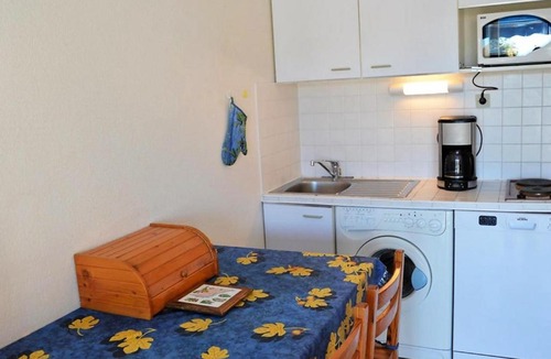 Cavaliere Beach Apartment | Appartement Le Lavandou, 3 pièces, 6 personnes - FR-1-251-61