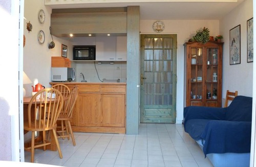 Cavaliere Beach Apartment | Appartement Le Lavandou, 3 pièces, 5 personnes - FR-1-251-298