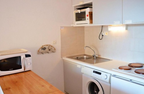 Cavaliere Apartment | Appartement Le Lavandou, 2 pièces, 6 personnes - FR-1-251-319