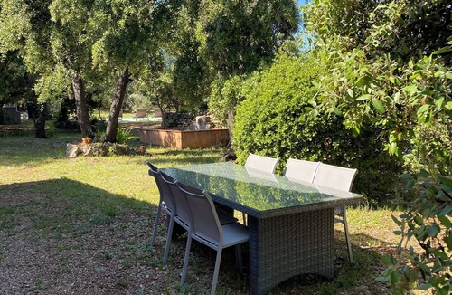 Les Arcs-sur-Argens Apartment | Appartement Privé Dans Villa Terrain 4300 m2 Clos et Arboré au Calme Absolu