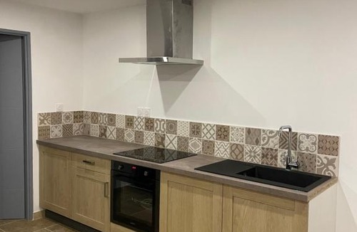 Cabannes Bed & Breakfast | Appartement Spacieux Agréable