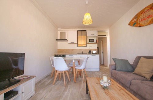 Cavaliere Apartment | Appartement T3 Totalement Rénové Avec Terrasse au Centre Ville de Cavalaire