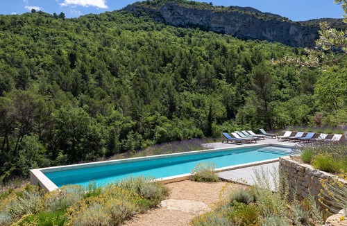 Malaucene Villa | Arfuyen Estate – An exceptional property (concierge service)