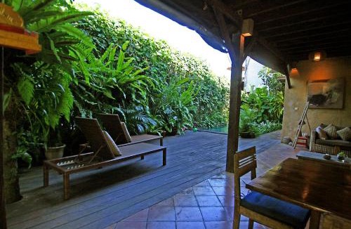Kutuh Kaja Villa | Artist Eco Villa In Ubud Bali