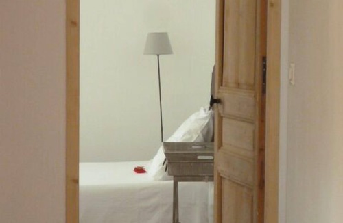 Cheval-Blanc Other | At the foot of the Luberon, authentic 18th century Mas. stone with pool