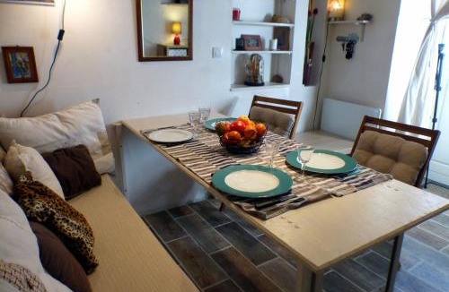 Ollioules House | Atypical house - well decorated