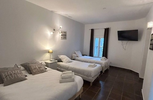 Peyruis Hotel | Auberge Les Galets Hotel Restaurant