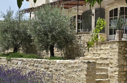 Saint-Martin-de-Castillon House | Authentic dream home in Provence