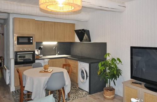 Rustrel Apartment | Awesome apartment in Rustrel