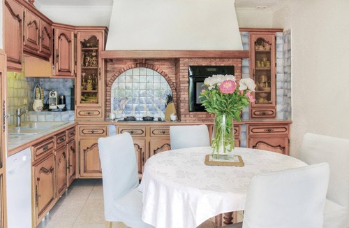 Les Angles House | Awesome home in Les Angles