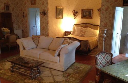 Brignoles Bed & Breakfast | B&B Domaine Le Clos du Pavillon "Authenticité et Ressourcement garantis"