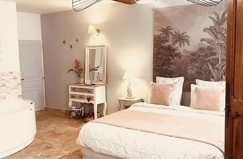 Pernes-les-Fontaines Bed & Breakfast | B&B Temps Suspendu Provence