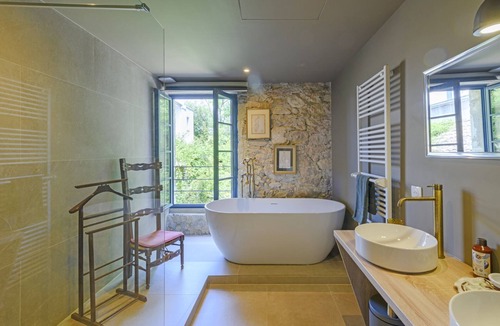Avignon Bed & Breakfast | Bastide de Bellegarde