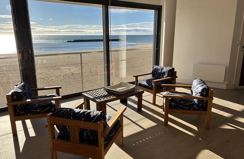 Valras-Plage House | Beach house facing the sea