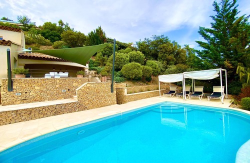 La Londe-les-Maures Villa | Beautiful and Large Luxurious Villa - Panoramic Sea View - Golf de Valcros