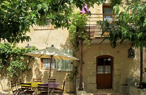 Ollieres Villa | Beautiful apartment in villa for 8 guests with WIFI, pool, TV, terrace and parking