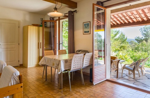 Saint-Antonin-du-Var House | Beautiful Holiday Home with Private Swimming Pool in Var
