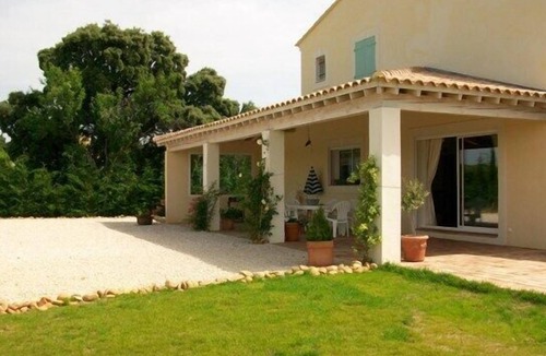 Estezargues Villa | Beautiful house with pool, breathtaking view, between Avignon/Nîmes for 6 p.