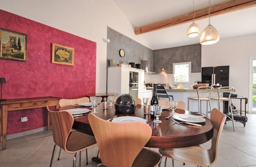 Vers-Pont-du-Gard House | Beautiful private villa for 8 guests with WIFI, private pool, A/C, TV, patio and pets allowed