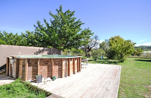 Pernes-les-Fontaines Villa | Beautiful private villa for 6 people with WIFI, private pool, A/C, TV and patio