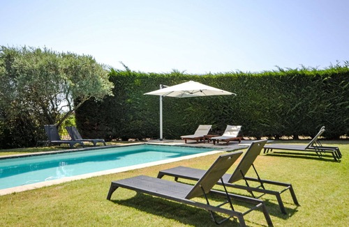 Cucuron House | Beautiful private villa for 9 guests with WIFI, private pool, TV and terrace