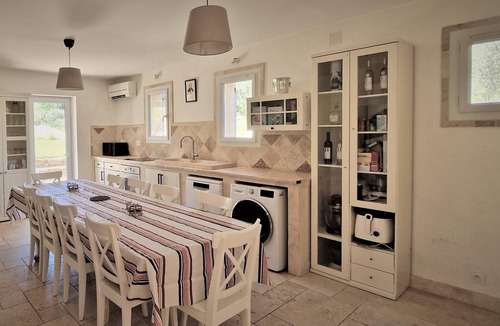 Cuers Villa | Beautiful property with swimming pool and exceptional views