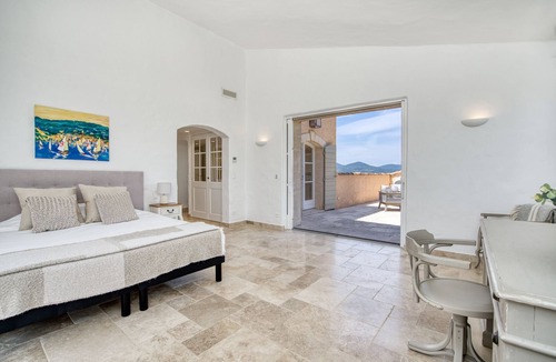 Cogolin Other | Beautiful Provençal Mas with 7 bedrooms en-suite, in the Golfe de Saint-Tropez