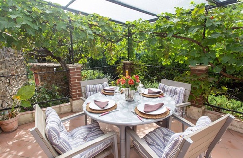 Cuers House | Beautiful villa for 4 guests with WIFI, A/C, private pool and TV