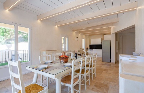 Bauduen House | Beautiful villa for 8 guests with WIFI, TV, terrace and pets allowed