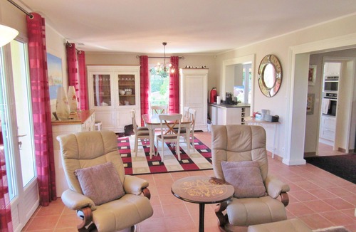 Draguignan House | Beautifully renovated Mediterranean house with a perfect view and pool
