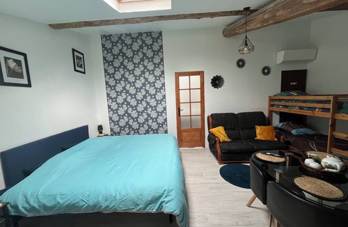 Pierrevert Bed & Breakfast | Bed and breakfast in the countryside