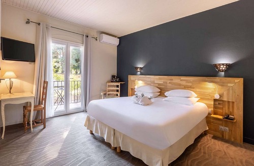 Fontvieille Hotel | Best Western Le Val Majour
