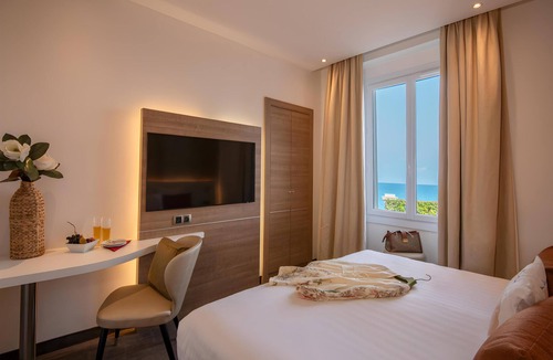 Menton Hotel | Best Western Premier Hotel Prince De Galles
