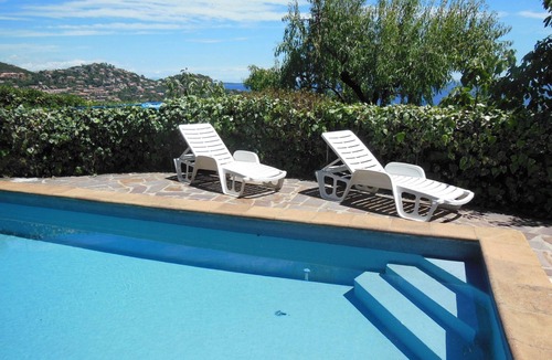 Espero-Pax Apartment | between cannes and st tropez, spledidview sea ,300yars beach,private swimminpool