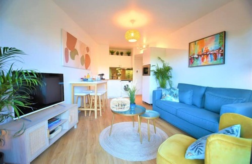 La Plage Apartment | Borely - Apartment with terrace near the sea