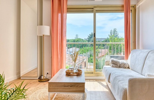 Baille Apartment | Bright and Cosy Studio in Marseille