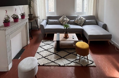 La Castellane Apartment | Bright, well-equipped 45m² apartment.