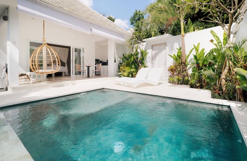 Kemenuh Villa | C&J - CHARLES