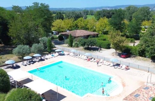 Valensole House | Camping 3 étoiles - Piscine - ccbaefg