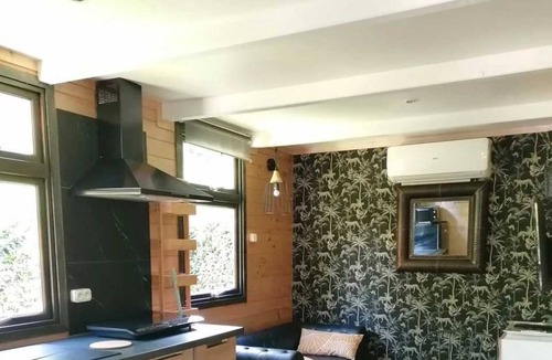 Paluds de Noves Ski Chalet | Camping 4 étoiles - Piscine - eehf0f