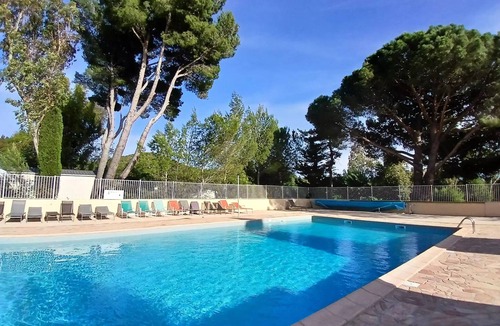 La Londe-les-Maures House | Campsite maeva Escapades Parc Valrose * - Mobil-Home 4 Rooms 6 People Air-conditioned + TV