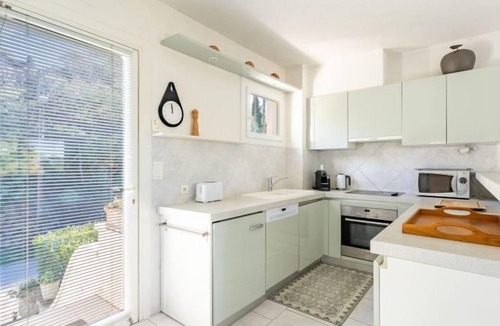 Le Rayol Apartment | Carpe Diem by Interhome