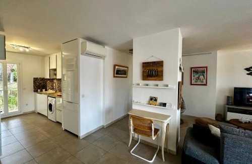 Cassis Apartment | CASSIS VILLAGE Options Parking and Baby