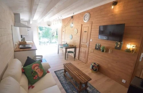 Paluds de Noves Ski Chalet | Chalet 4 étoiles - Piscine - eehfa0