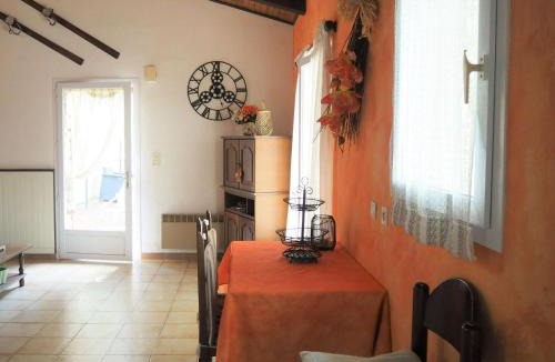Bedoin House | Chalet by Mont Ventoux with Stunning Views