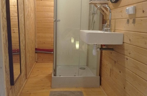 Cornillon-Confoux Ski Chalet | Chalet "Chalet en Guarrigue Provençale" with Private Garden, Shared Pool & Shared Terrace