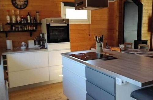 Trans-en-Provence Ski Chalet | Chalet en Bordure de Forêt