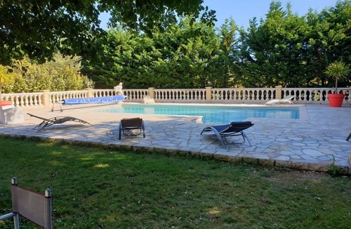 Plan-d'Aups-Sainte-Baume Ski Chalet | Chalet au Calme Avec Piscine et Grand Jardin