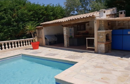 Plan-d'Aups-Sainte-Baume Ski Chalet | Chalet au Calme Avec Piscine et Grand Jardin