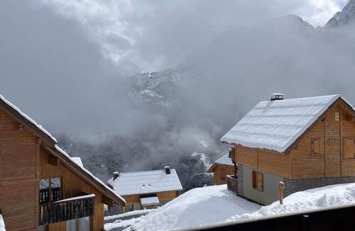 Pra Loup Ski Chalet | Chalet, Ground floor, terrace, tv, ski locker, 88m², Pra Loup